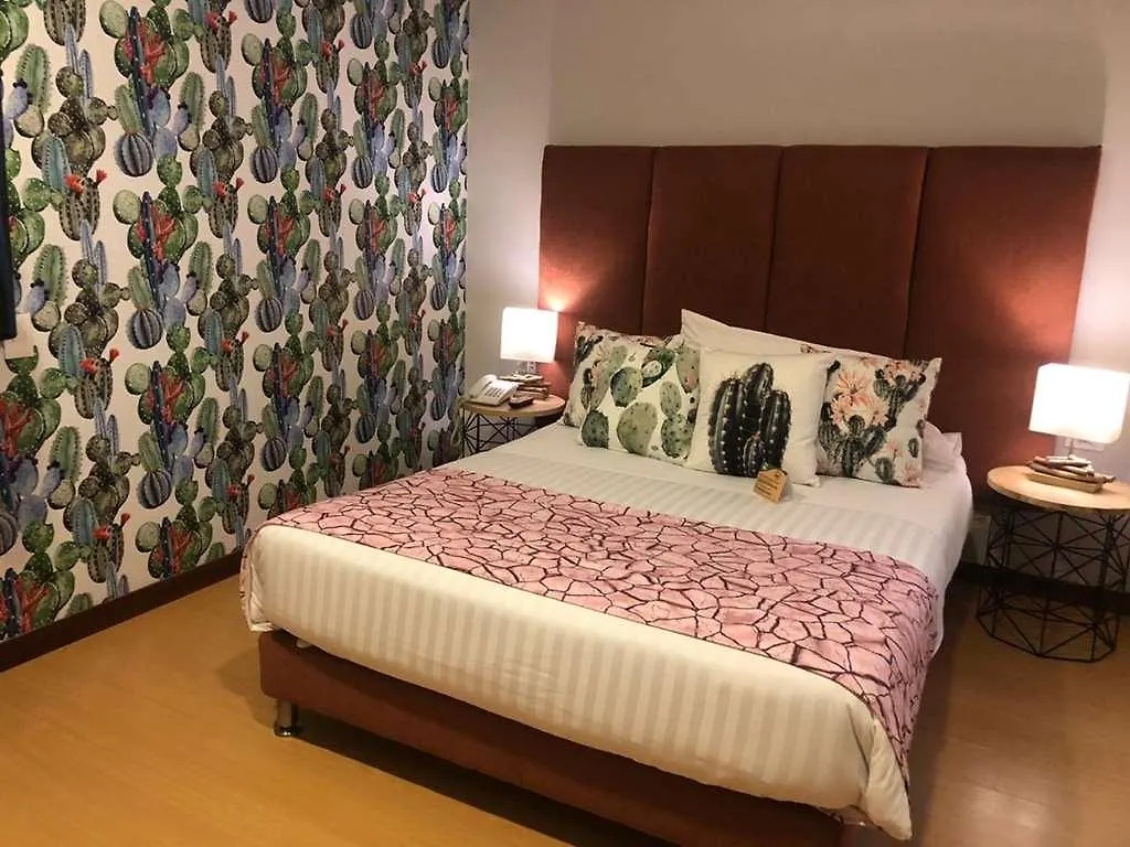 Hotel Factory Green Богота