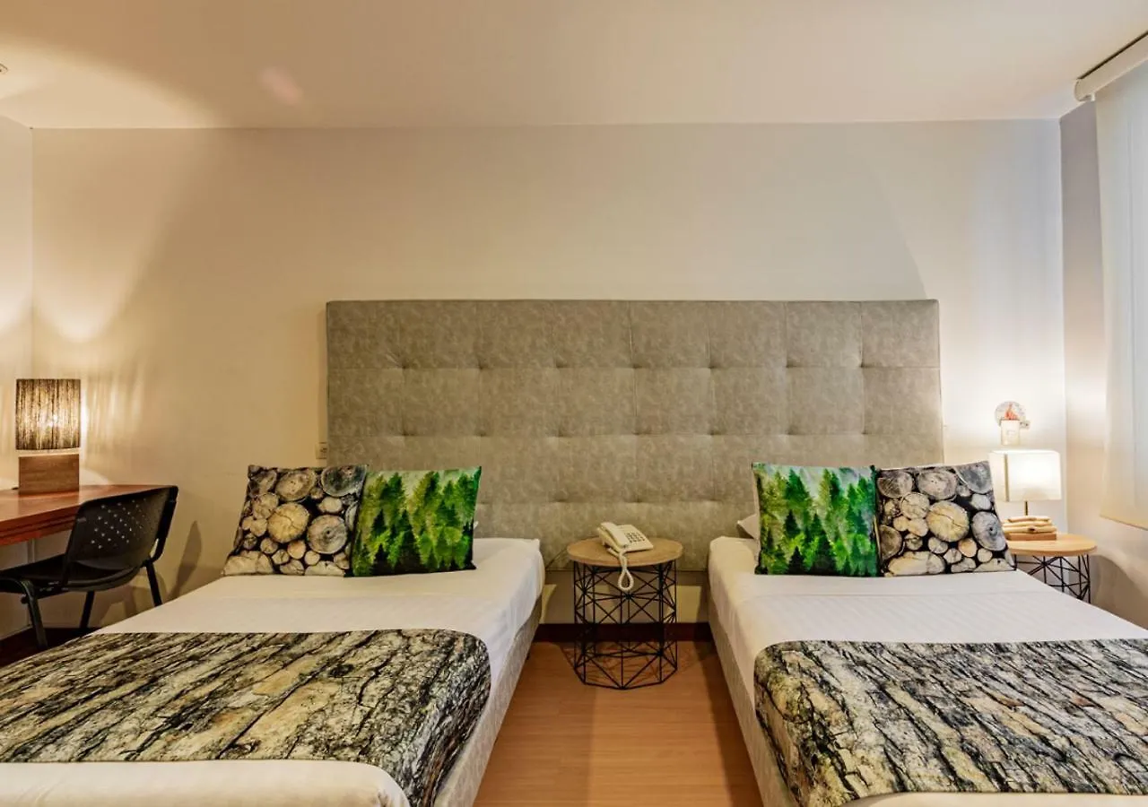 Hotel Factory Green Богота