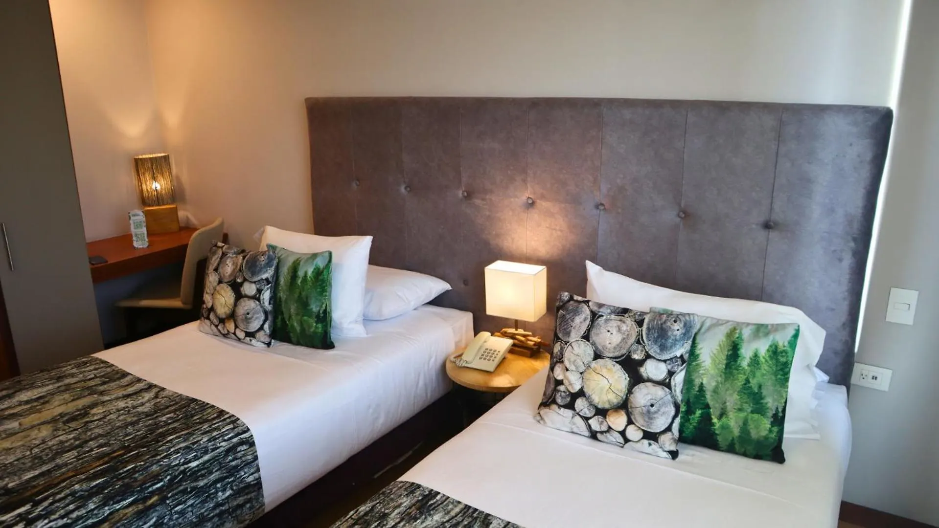 Hotel Factory Green Bogota